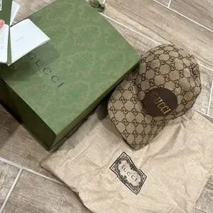 Gucci | Accessories | Gucci Baseball Canvas Hat Size S  display picture 2